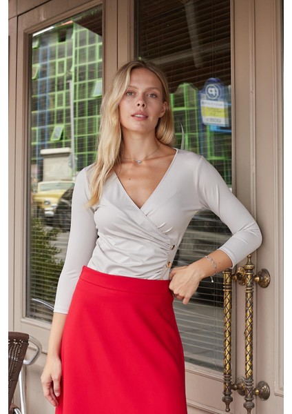 Kadın Anvelop Kruvaze Büzgülü Kapri Truvakar Kol Likralı Şık Hafif Parlak Kumaş Body Bluz-Taş