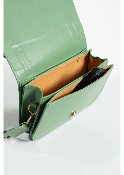 Kadin 5 Bölmeli Astarlı Kapaklı Çıt Çıt Kapama El Kol ve Omuz Çantası