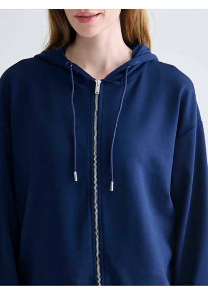 Yeni Sezon Kapüşonlu Oversize Kadın Fermuarlı Sweatshirt modelleri