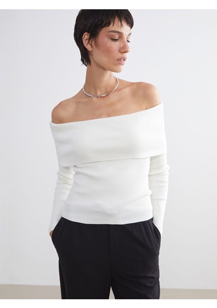 Yeni Sezon Kayık Yaka Kadın Triko Kazak