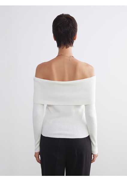 Yeni Sezon Kayık Yaka Kadın Triko Kazak fırsatları