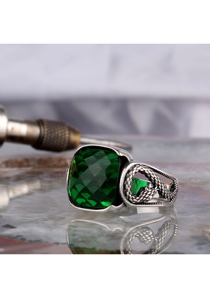 925 Ayar Gümüş Yeşil Zirkon Taşlı Erkek Yüzük fiyatları