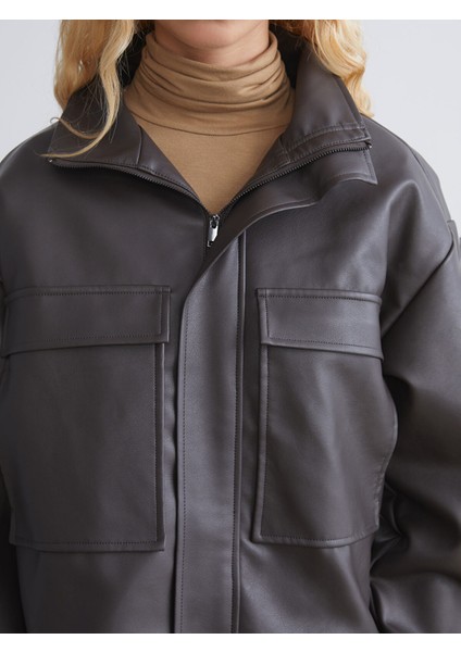 Yeni Sezon Dik Yaka Oversize Kadın Deri Görünümlü Mont modelleri