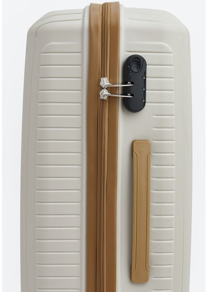 Yeni Sezon Kilit Detaylı Küçük Boy Valiz fırsatları