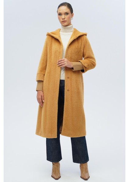 Kapüşonlu Ribana Detaylı Pelüş Kaban Kamel 3118