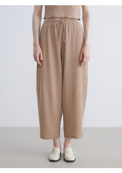 Yeni Sezon Beli Lastikli Dokulu Kadın Pantolon fiyatları