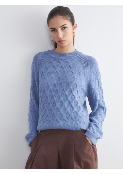 Yeni Sezon Bisiklet Yaka Kendinden Desenli Kadın Triko Kazak