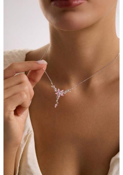 925 Ayar Gümüş Pembe Taşlı Sarmaşık Model Yıldız Detaylı Kolye modelleri