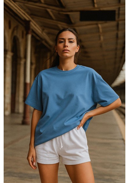 Kadın Mavi %100 Pamuk Oversize Basic Tişört – Rahat Kalıp Relaxed Bisiklet Yaka T-Shirt