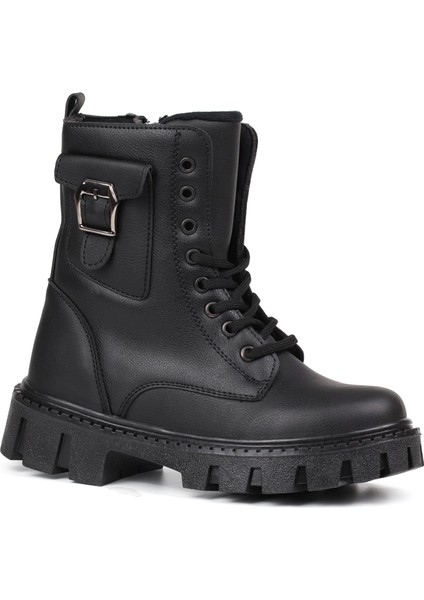 Kadın Siyah Postal Bot – Kalın Taban Fermuarlı Bağcıklı Cepli Tokalı Rahat Günlük Şık ve Dayanıklı modelleri