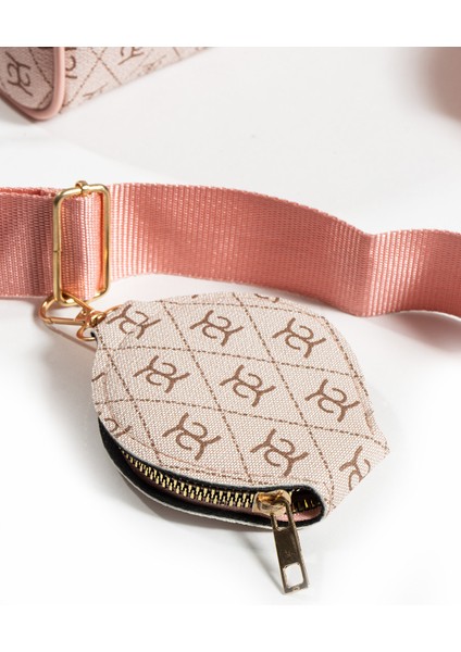 Kadın Çapraz Ayarlanabilir 2 Bölmeli Askılı Çanta