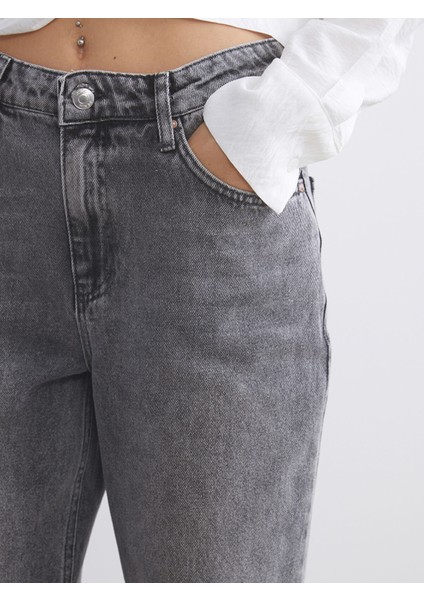 Yeni Sezon Straight Fit Kadın Jean Pantolon modelleri