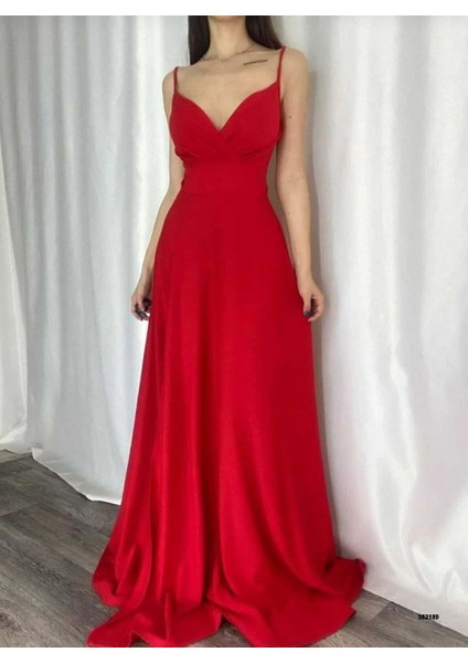 Esnek Kumaş Ip Askılı Yırtmaç Detaylı Uzun Abiye ve Mezuniyet Elbisesi Kırmızı 582189