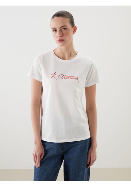 Yeni Sezon Bisiklet Yaka Atatürk Imza Baskılı Kadın Tişört