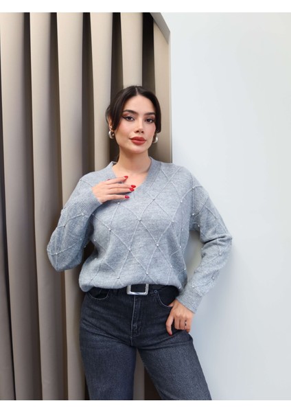 V Yaka Taşlı Triko Kazak modelleri