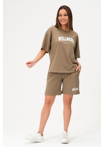 Kadın Şortlu Takım Alt Üst Kısa Kollu Tenis Takımı modelleri