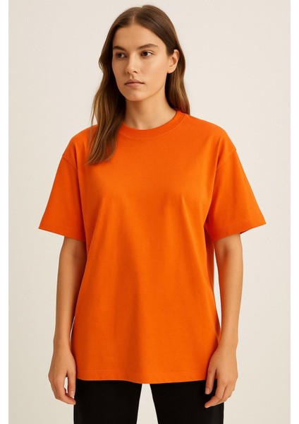 Kadın Kiremit %100 Pamuk Oversize Basic Tişört – Rahat Kalıp Relaxed Bisiklet Yaka T-Shirt