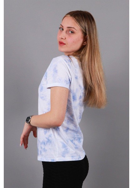 Kadın Bisiklet Yaka T-Shirt Tşört modelleri