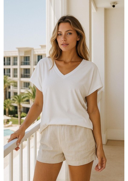 Kadın Beyaz Viskon Ön Arka V Yakalı T-Shirt Yarasa Kol Relaxed Bluz fırsatları