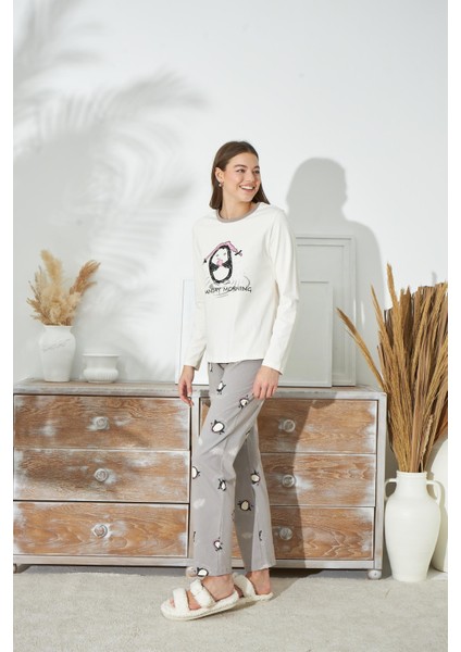Kadın Krem Renk Uzun Kol Bisiklet Yaka Baskılı Pijama Takımı C3T7N941 modelleri