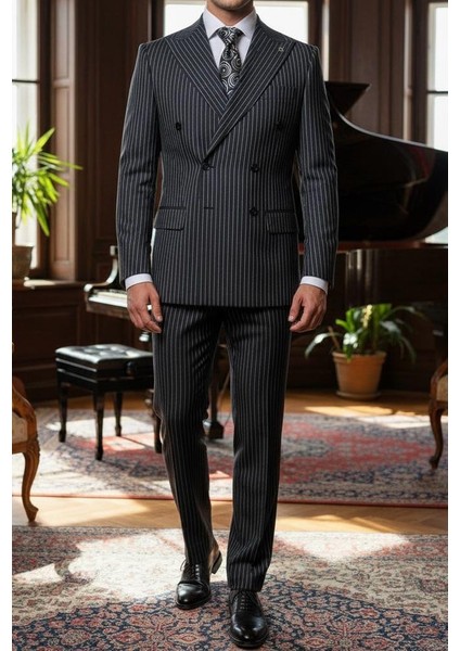 Modern Fit Kruvaze Çizgili Takım Elbise modelleri