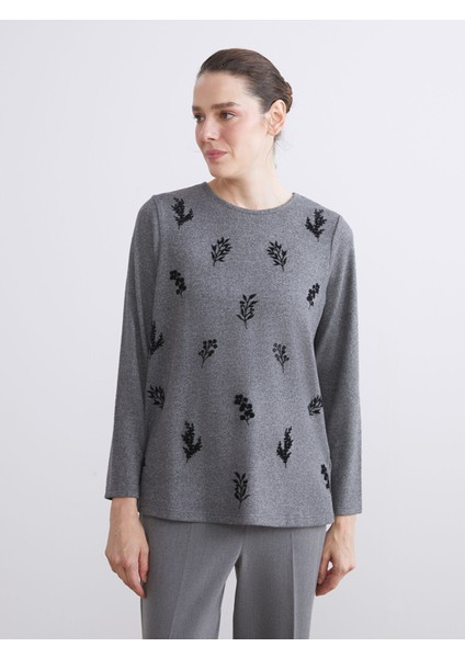 Yeni Sezon Bisiklet Yaka Desenli Kadın Tişört