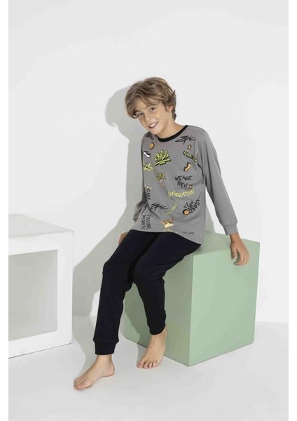 Erkek Çocuk Renkli Baskılı Uzun Kol Pijama Takımı - Interlok Kumaş 7413G indirimleri
