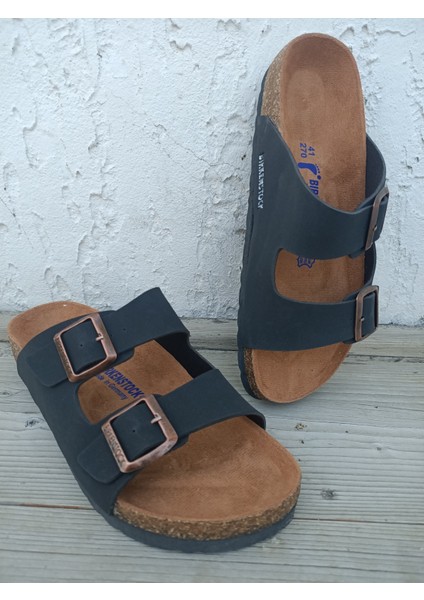 Siyah Çift Toka Terlik fırsatları