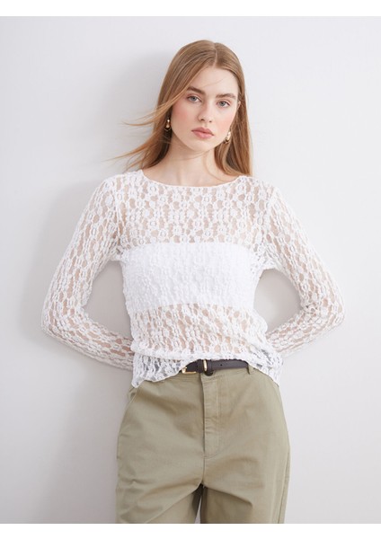 Yeni Sezon Kayık Yaka Dantelli Bluz