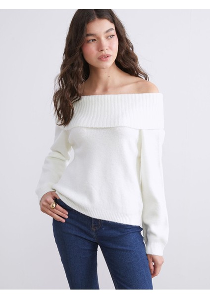 Yeni Sezon Kayık Yaka Kadın Triko Kazak