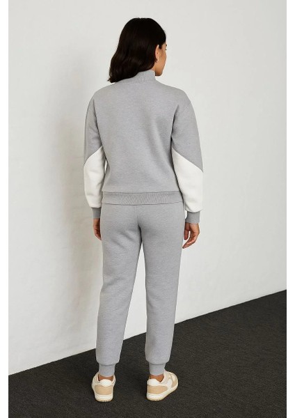 Kadın Premium Parçalı Eşofman Takım - Dik Yaka Fermuarlı Sweatshirt - Gri modelleri