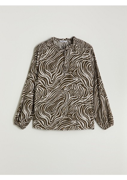 Yeni Sezon Bağlamalı Yaka Desenli Bluz indirimleri