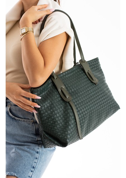 Kadın Omuz Çantası Büyük Astarlı modelleri