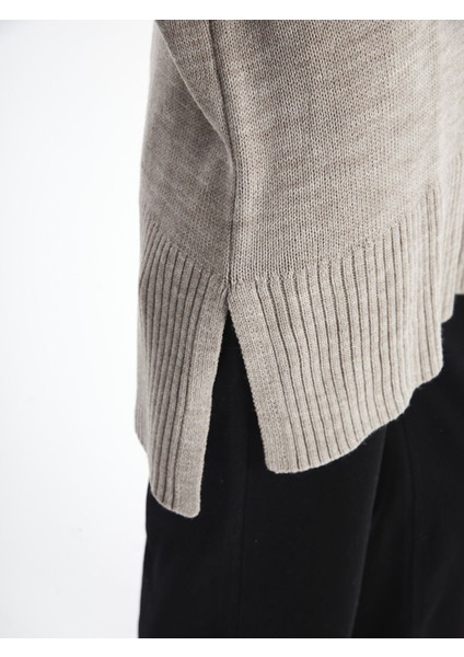 Yeni Sezon Yarım Balıkçı Yaka Oversize Kadın Triko Kazak modelleri