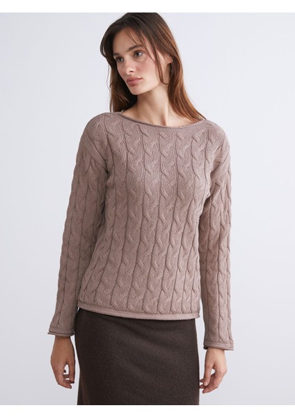 Yeni Sezon Kayık Yaka Kendinden Desenli Kadın Triko Kazak