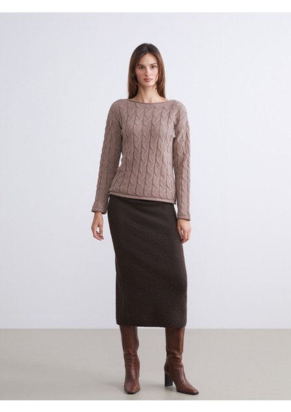 Yeni Sezon Kayık Yaka Kendinden Desenli Kadın Triko Kazak fiyatları