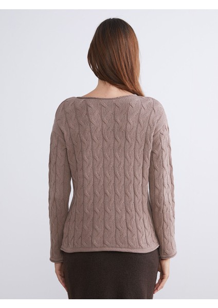 Yeni Sezon Kayık Yaka Kendinden Desenli Kadın Triko Kazak fırsatları