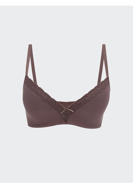 Yeni Sezon Balensiz Dolgusuz Dantel Detaylı Üçgen Sütyen