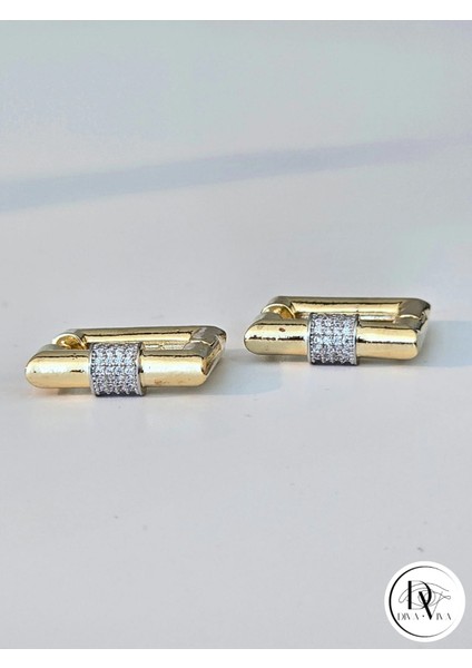 - Glow Earrings – Gold Kaplama Taş Detaylı Kare Kadın Küpe (KOD-327) fırsatları