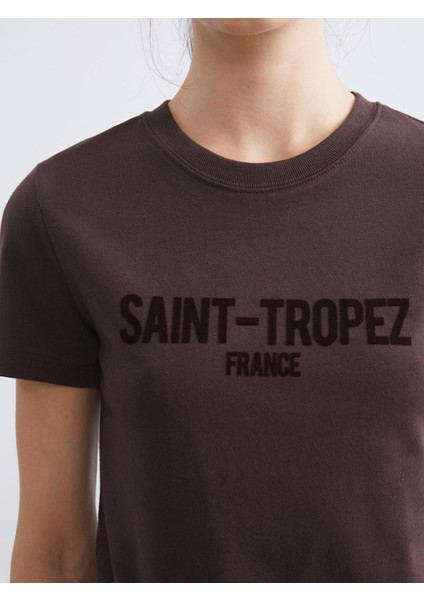 Yeni Sezon Bisiklet Yaka Nakışlı Kadın Tişört modelleri