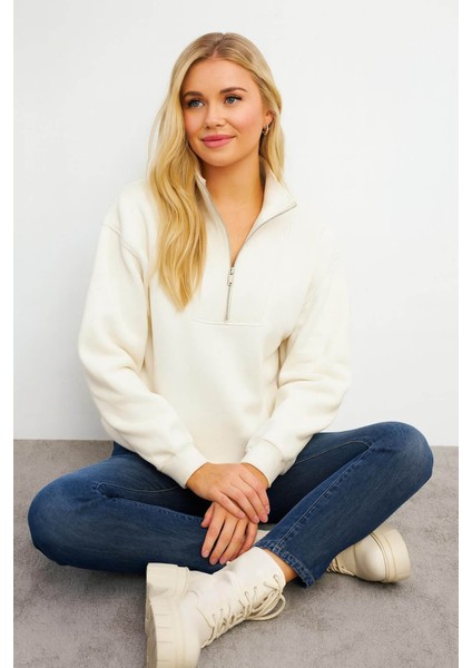 Fermuarlı Kamyoner Yaka Ekru Kadın Sweatshirt 25K0166K1 fiyatları
