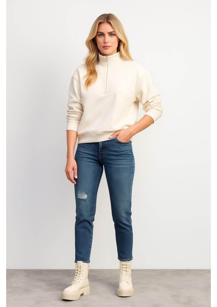 Fermuarlı Kamyoner Yaka Ekru Kadın Sweatshirt 25K0166K1 modelleri