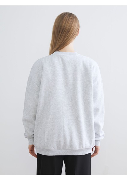 Yeni Sezon Manhattan Nakışlı Oversize Kadın Kalın Sweatshirt fırsatları