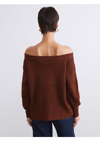 Yeni Sezon Kayık Yaka Oversize Kadın Triko Kazak fırsatları