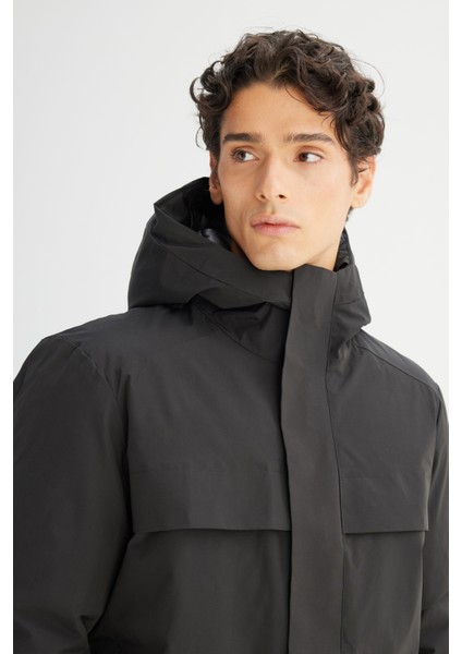 Relaxed Fit Rahat Kesim Kapüşonlu Cepli Şişme Mont indirimleri