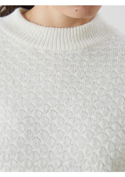 Yeni Sezon Bisiklet Yaka Kendinden Desenli Kadın Triko Kazak modelleri