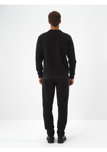 Erkek Siyah Pamuk Dokulu Regular Fit Sweatshirt indirimleri