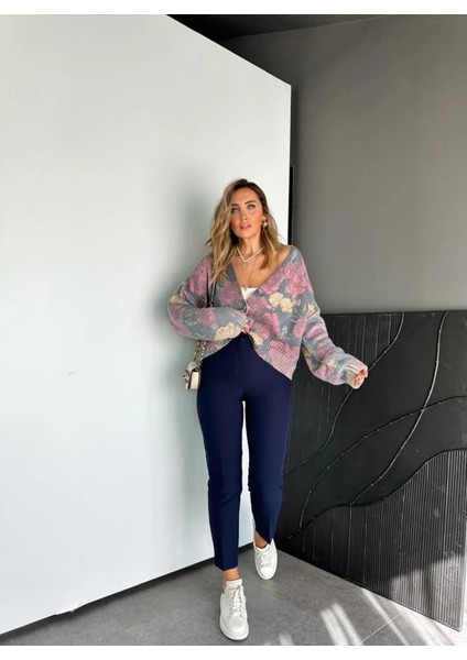 Zr Model Orijinal Marka Fileto Detaylı Kumaş Pantolon Dar Paça Pantolon fiyatları