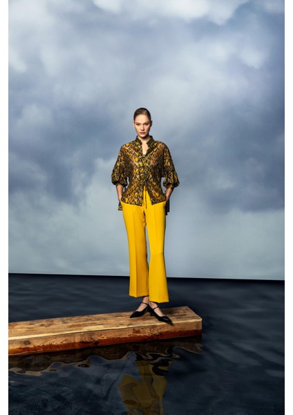 Desenli Bağcık Detaylı Bluz 26W10825 fiyatları