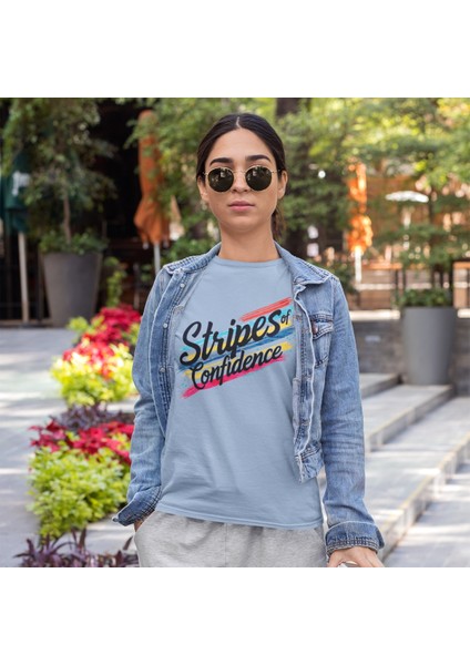 Stripes Of Confidence – Cesaretin Çizgileri Kadın Basic Tişört